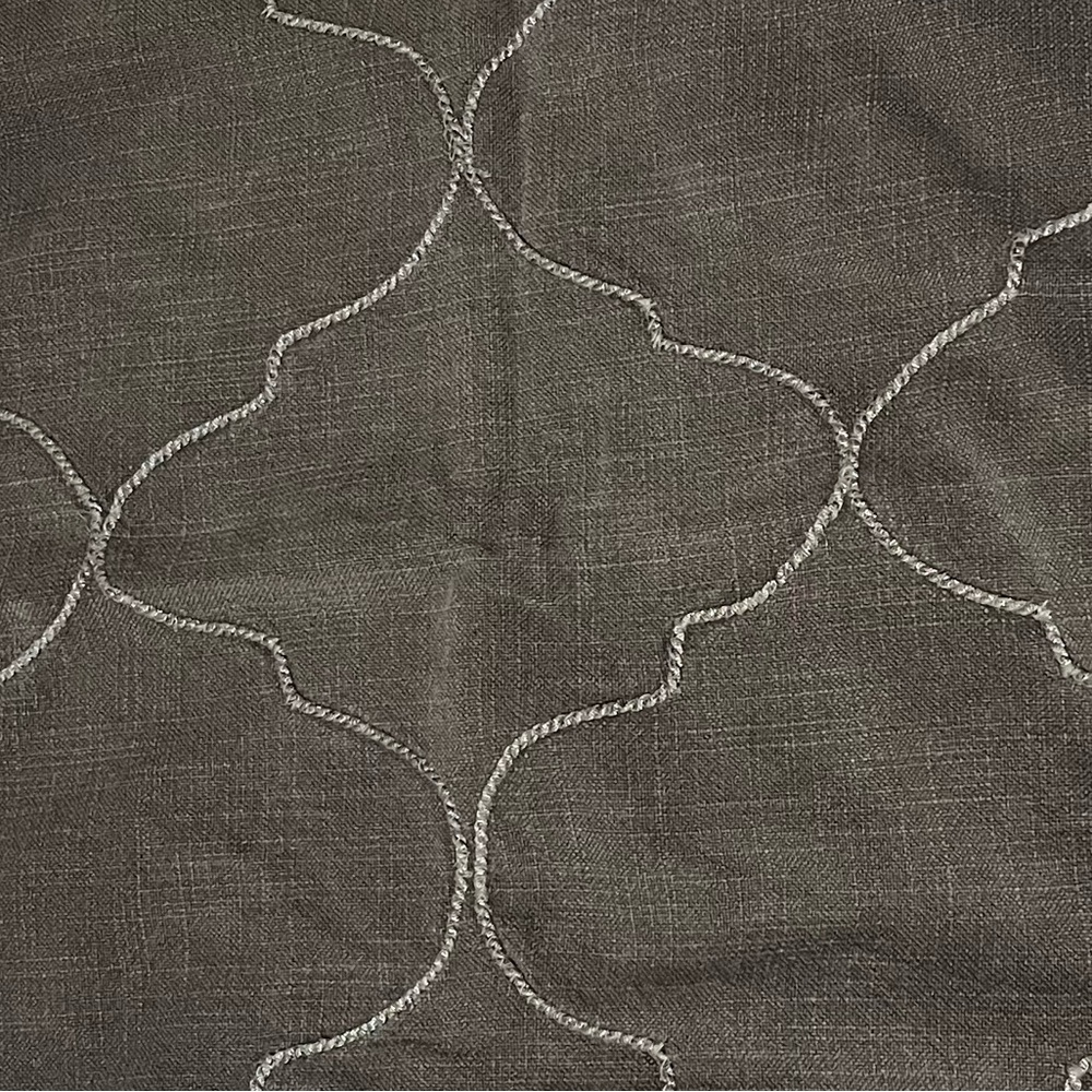 Pottery barn pillow case 22x22 - Picture 2 of 7
